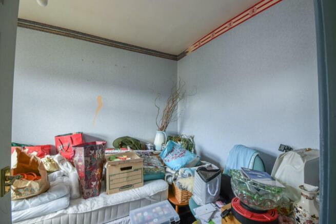 3 bed Terraced for sale Image 12