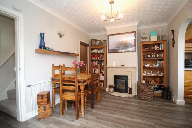 dining room 3.JPG