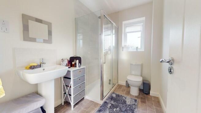 ENSUITE SHOWER ROOM