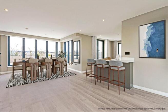 3 bed Penthouse for sale Image 12