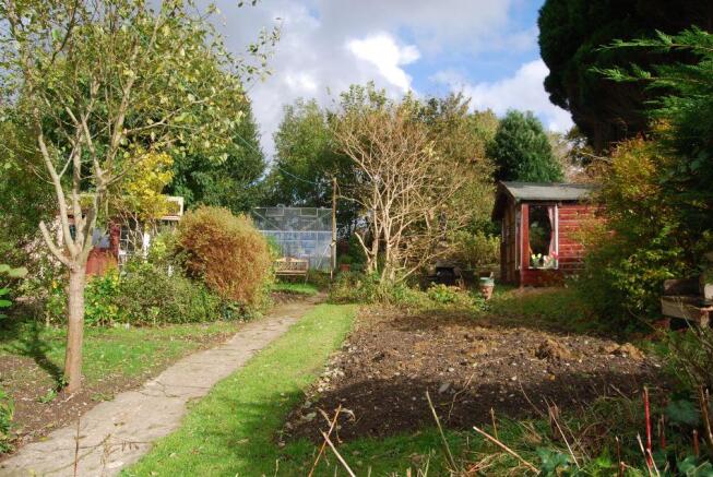 Clos Glas, Castell Pigyn Road Abergwili, Carmarthenshire Photo 10