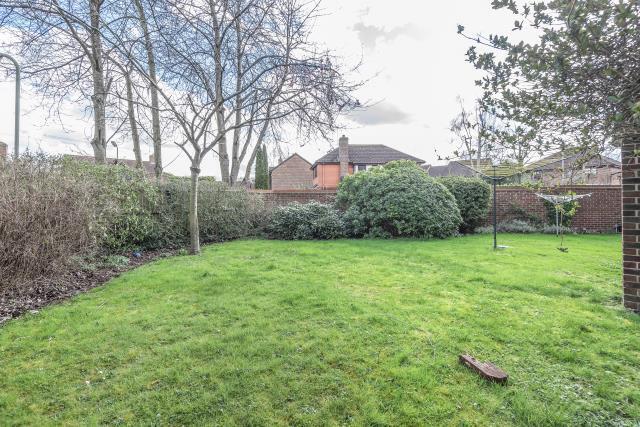 Balliol Drive, Didcot photo 4