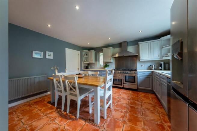 1 Registry Close-001.jpg