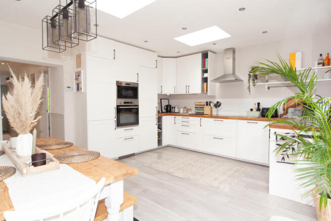 Kitchen diner