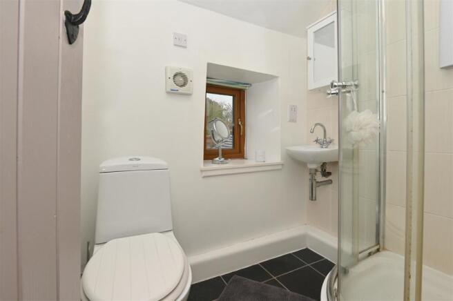 En-Suite bathroom.jpg