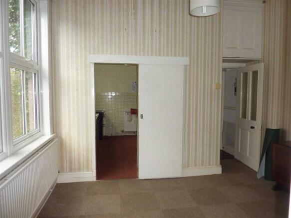 BREAKFAST ROOM