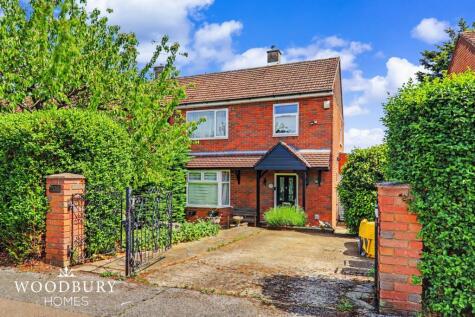 Chester Road, Loughton, IG10