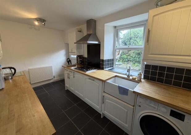 2 bed Terraced for sale Image 7