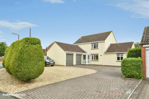 Elm Close - Rowde, Devizes, SN10