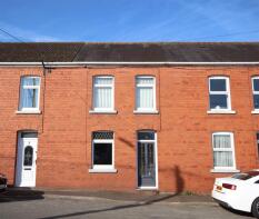 8, Maes Y Berllan, Betws Road, Ammanford SA18 2PT