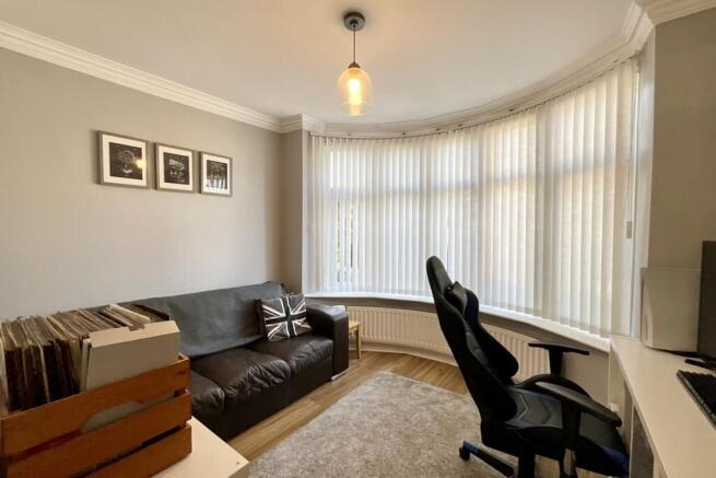 3 bed Semi-Detached for sale Image 12