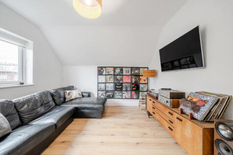 Gleneagle Road, Streatham, London, SW16