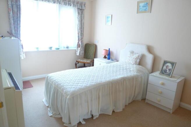 bed 1