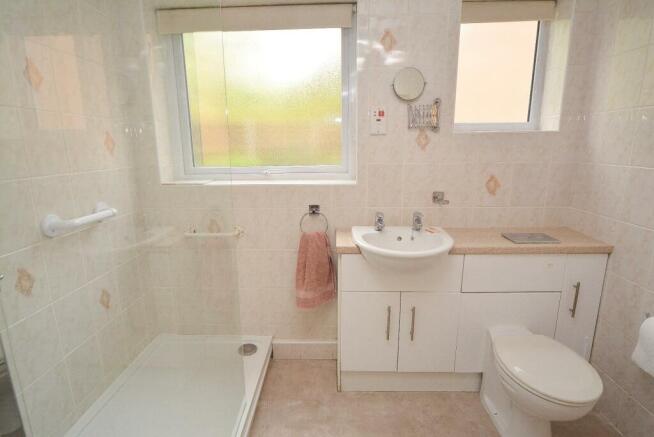 Shower Room.jpg