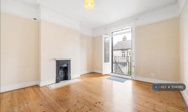 Bedroom 1 Or Reception