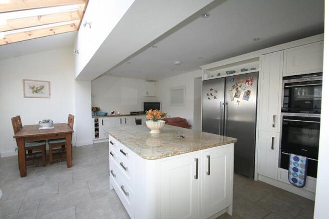 Kitchen - Dining Area