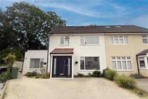 25, Barton Green, New Malden KT3 3HU