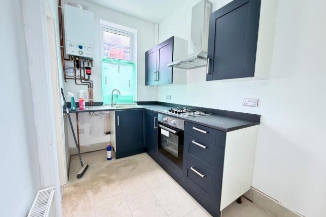 3 bed Terraced for sale Image 4
