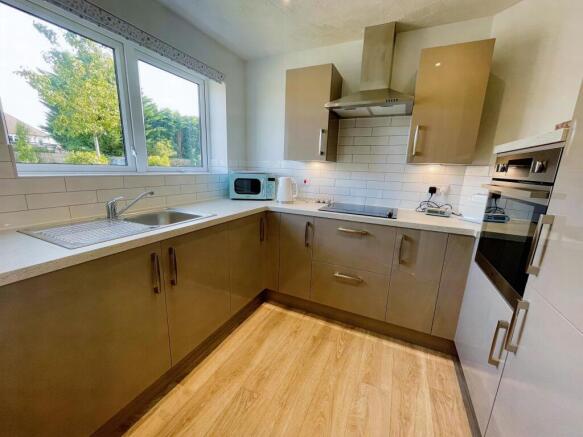 12 Marlborough Lodge, Green Road, Kidlington, Oxfordshire OX5 2EU photo 4