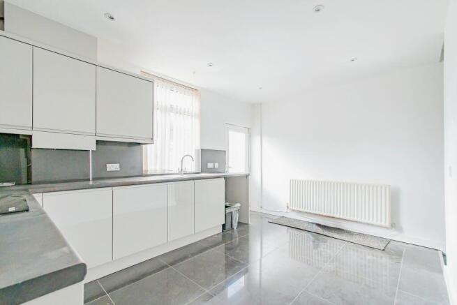 Kitchen/Dining