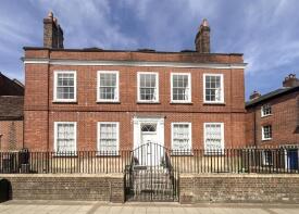 47, Winchester Street, Salisbury SP1 1HG