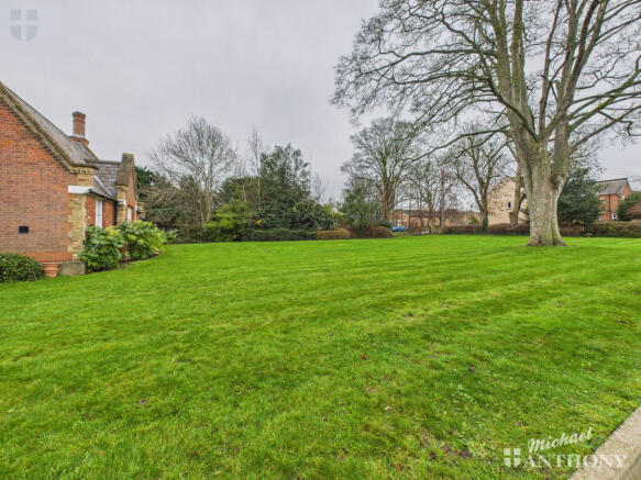 51e6e93694e542d083db50939e580e0b_80_CAM03852G0-PR0