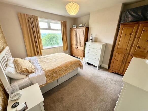 3 bed Semi-Detached for sale Image 5