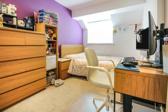 Photo 8