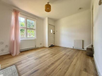 Risley Avenue, N17