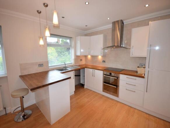 Lounge/dining/kitche