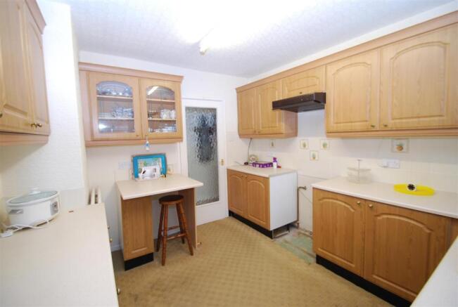 Kitchen alternate view