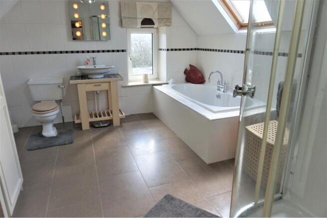 Master En-suite