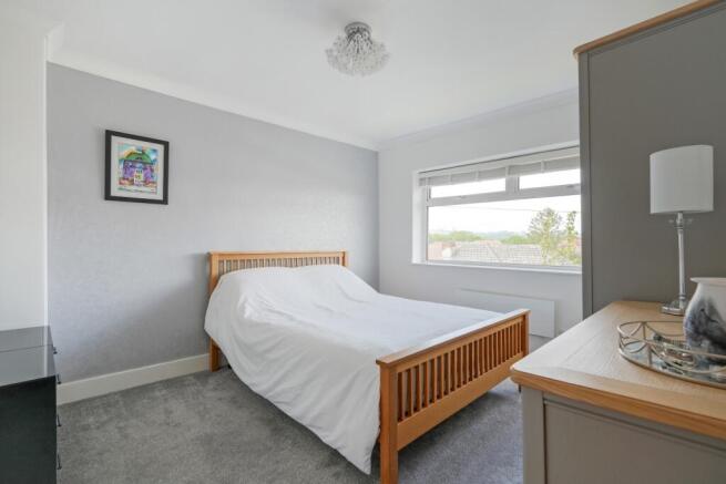 4 bed Semi-Detached for sale Image 12