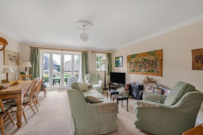 Living/Dining Room