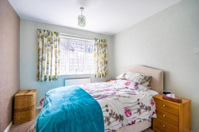 2 bed Bungalow for sale Image 11