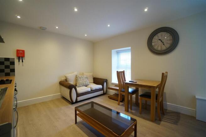 sitting room area