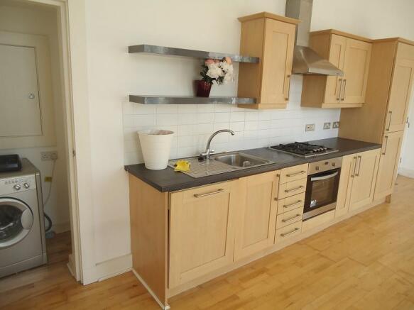 Photo 10