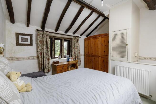 1 bed Cottage for sale Image 12