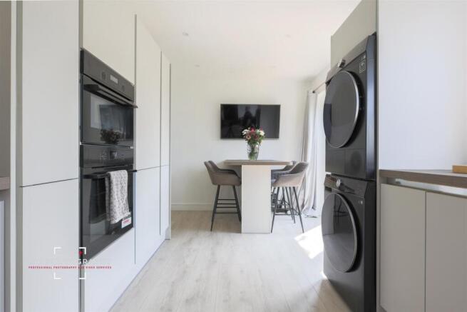 Parklands Road, Tean photo 5