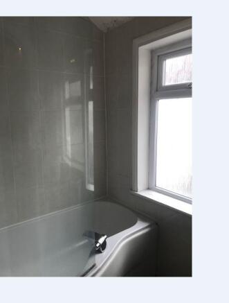 BATHROOM 167.JPG