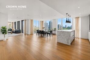 Apartment 1001, 150 Admiralty House, Vaughan Way, London E1W 2AH