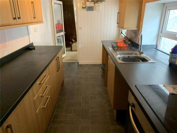 Mills Row, Blaenau Ffestiniog, Gwynedd, LL41 photo 4