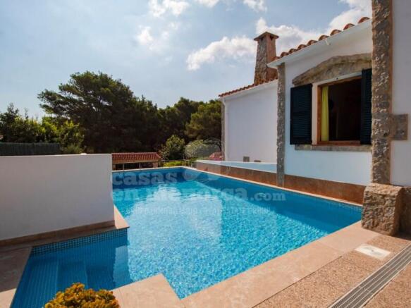 Villa with pool near the beach in Arenal den Castell