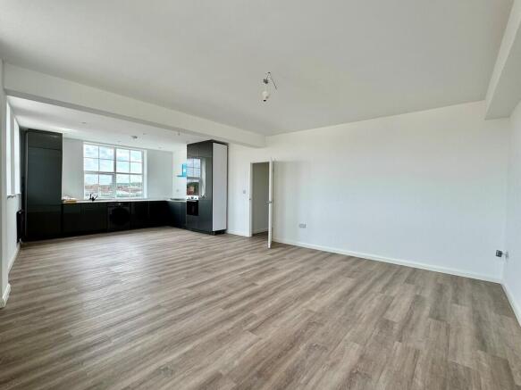 kitchen living sp...