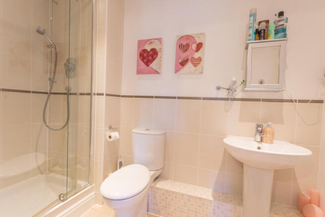 En-suite shower room