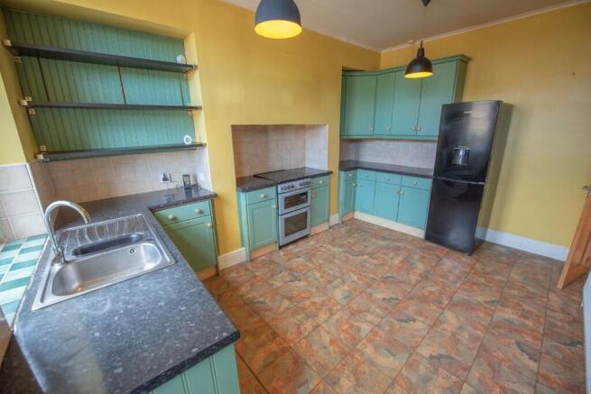 2 bed Terraced for sale Image 5