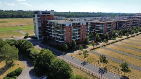 Kingman Way, Newbury, Berkshire, RG14