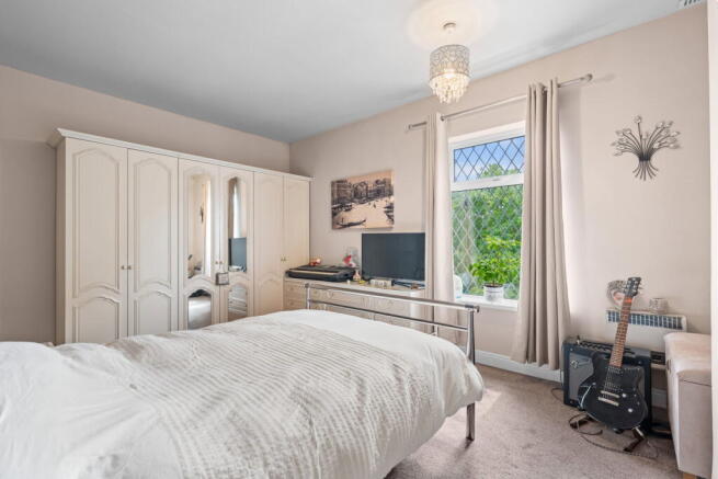 3 bed Terraced for sale Image 12