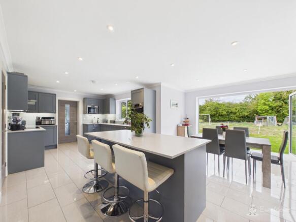 Kitchen diner- Mark Stephens EweMove Newmarket and