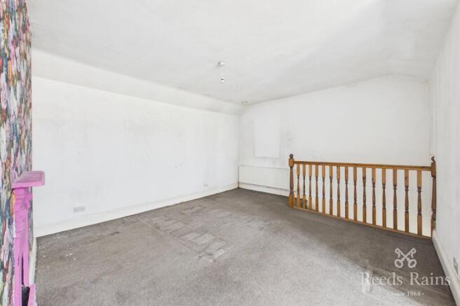 3 bed Terraced for sale Image 11
